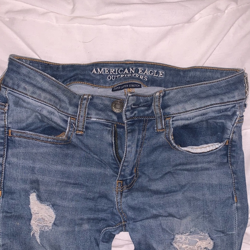 American Eagle Outfitters Jegging Distressed - Picture 3 of 4